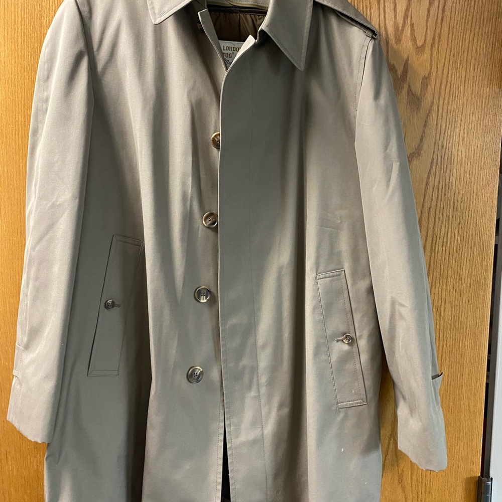 NWOT London Fog Mens 44 Reg Overcoat Raincoat